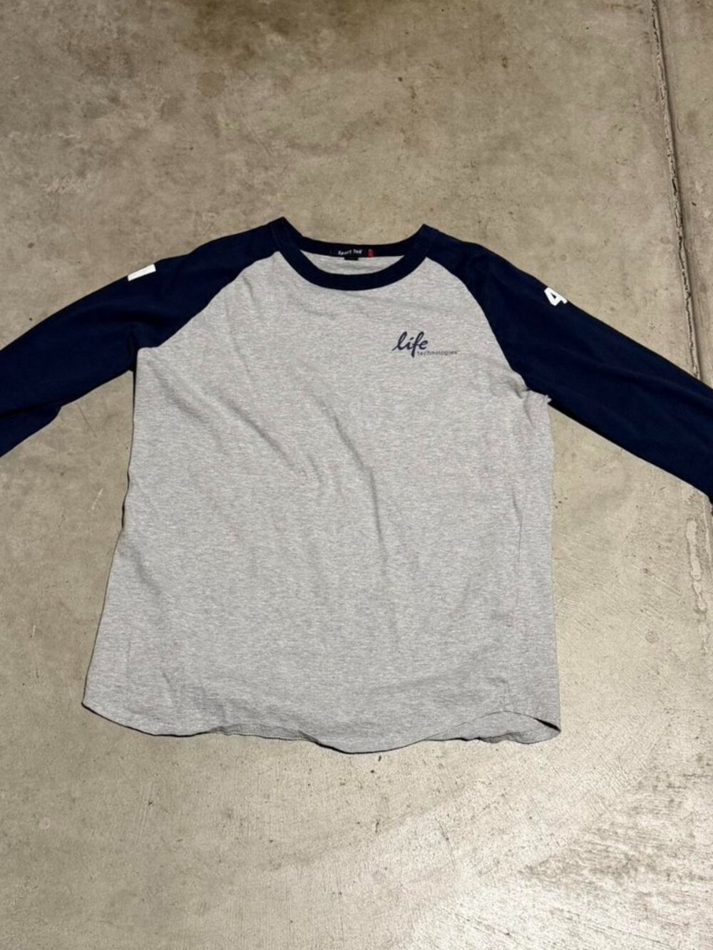 Men's Grey and Navy T-shirt